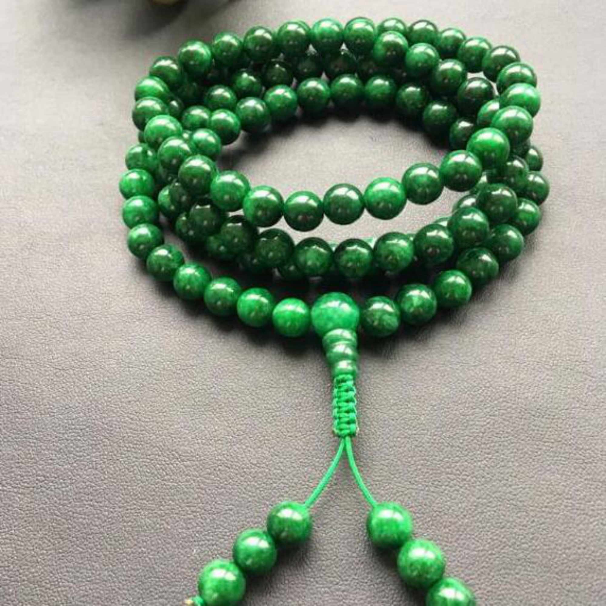 6mm 108 Natural Green jade bea - огляд і ціна Yoga Health & Fitness Center