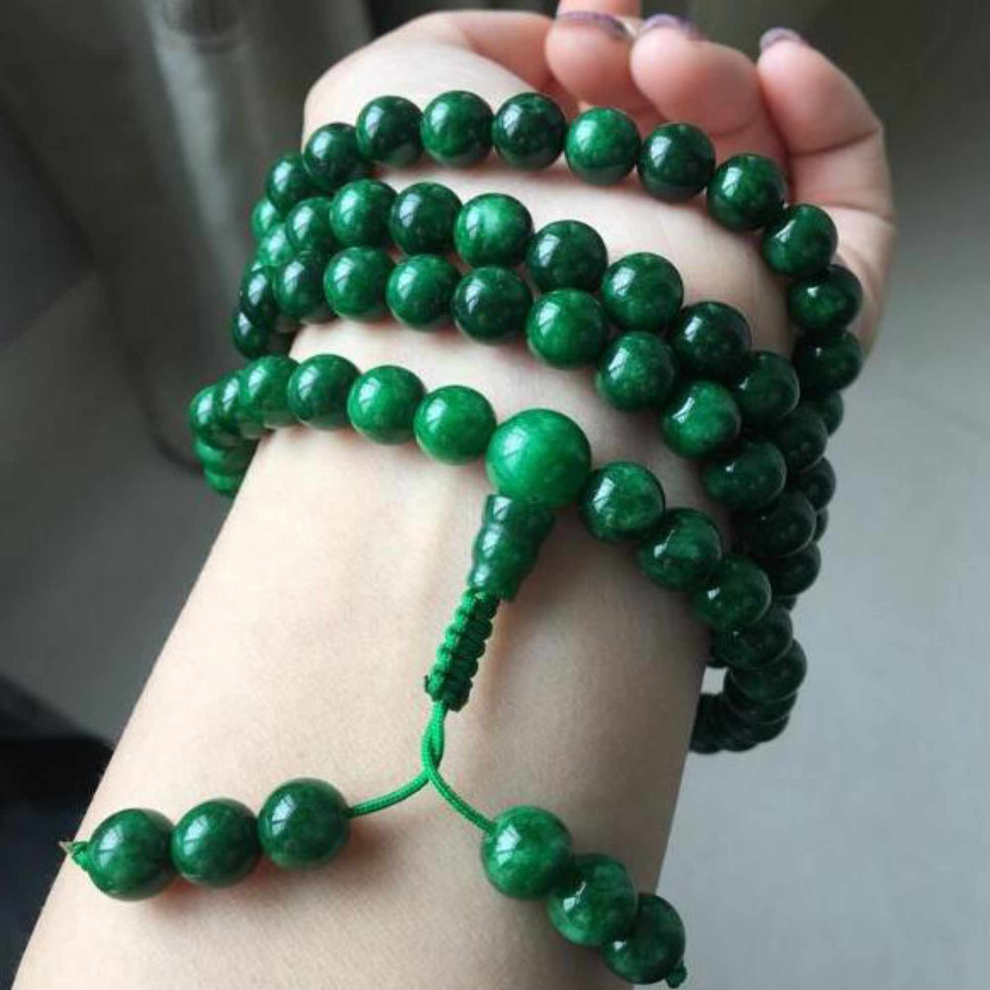 6mm 108 Natural Green jade bea - огляд і ціна Yoga Health & Fitness Center